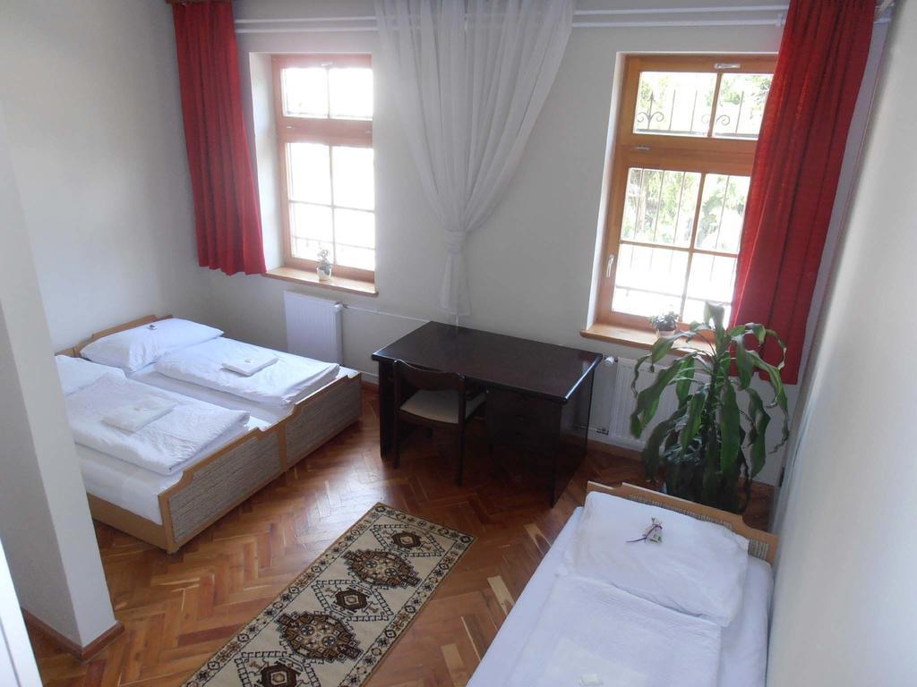 Martineum Felnottkepzo Akademia Hostel Szombathely Cameră foto