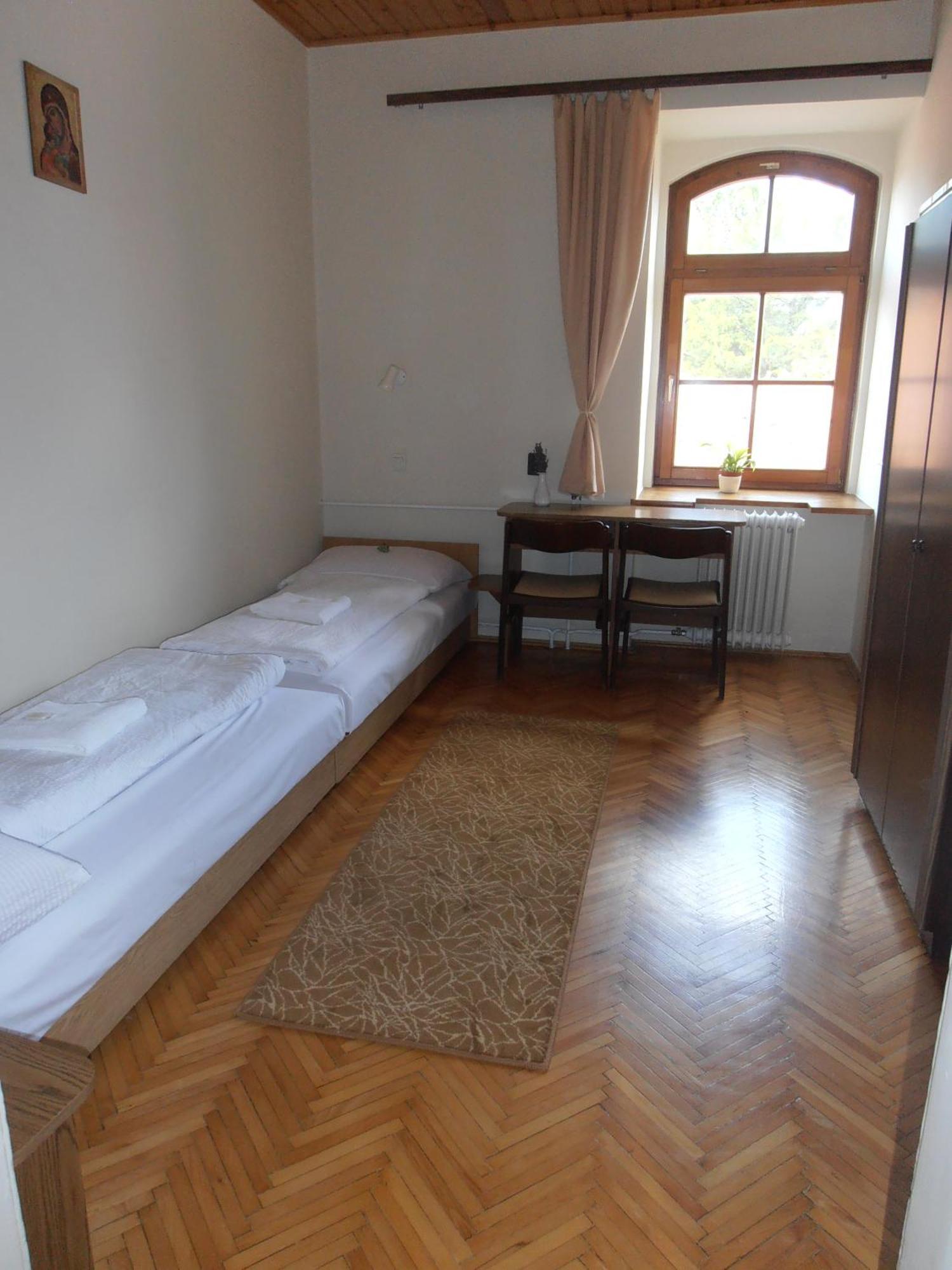 Martineum Felnottkepzo Akademia Hostel Szombathely Cameră foto